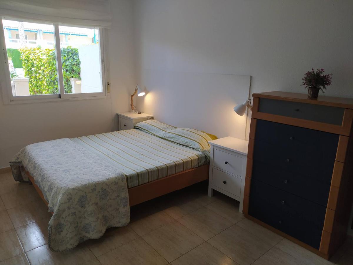 Gran Terraza, Jardín Privado, Piscina, Playa Cercana, Wifi 300mb, Netflix