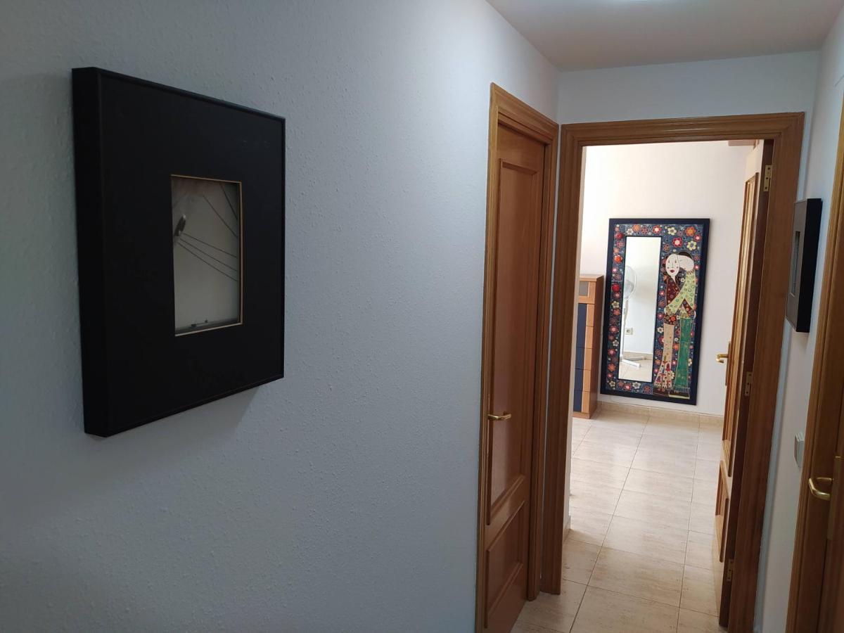 Gran Terraza, Jardín Privado, Piscina, Playa Cercana, Wifi 300mb, Netflix